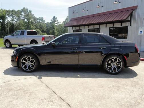 2017 Chrysler 300 S