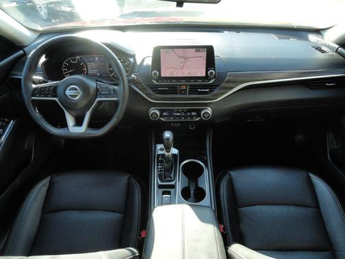 2021 Nissan Altima 2.5 SL