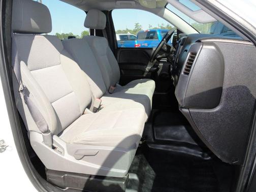 2017 Chevrolet Silverado 1500 WT