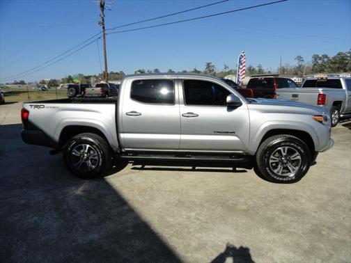 2017 Toyota Tacoma TRD Sport