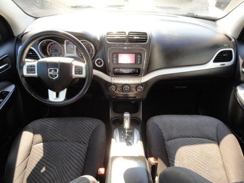 2014 Dodge Journey SE