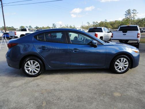 2017 Mazda Mazda3 Sport