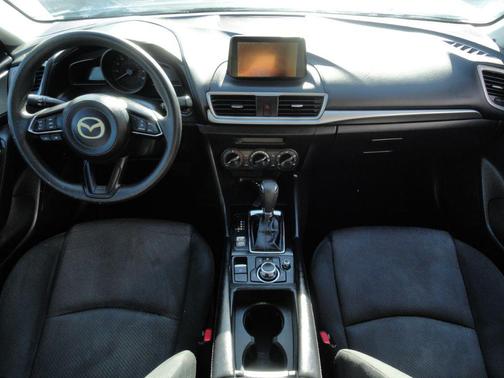 2017 Mazda Mazda3 Sport