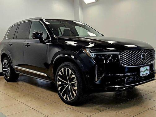 2026 Volvo XC90 B6 Plus 7-Seater