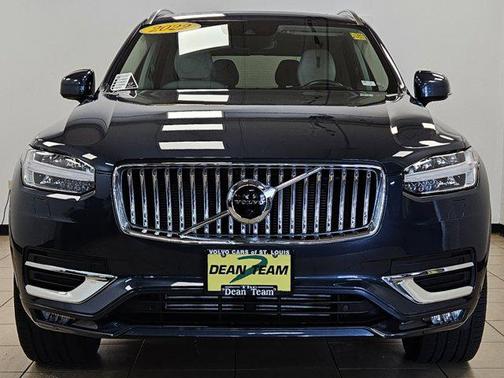 2022 Volvo XC90 T6 Inscription