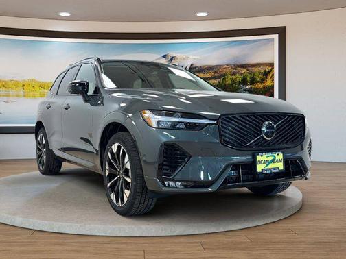 Forest Lake 2026 Volvo XC60 B5 Plus