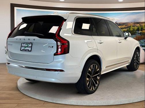 Crystal White Pearl 2026 Volvo XC90 Plus, B6 AWD Gas (mild hybrid), Gasoline, Bright, 7 Seats