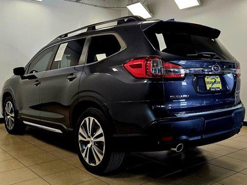 2022 Subaru Ascent Limited 8-Passenger