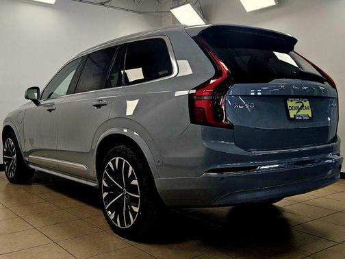 2026 Volvo XC90 Plug-In Hybrid Ultra, T8 AWD, Electric/Gasoline, Bright, 7 Seats