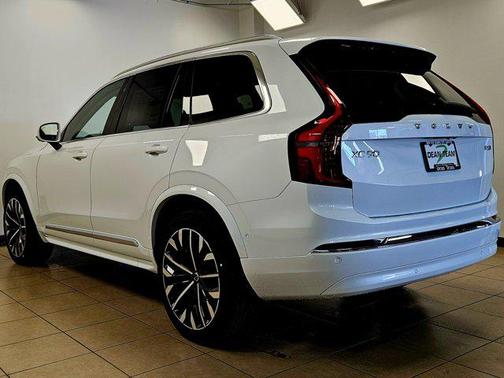 2026 Volvo XC90 Ultra, B6 AWD Gas (mild hybrid), Gasoline, Bright, 7 Seats
