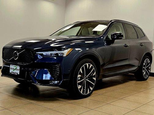 2026 Volvo XC60 B5 Ultra