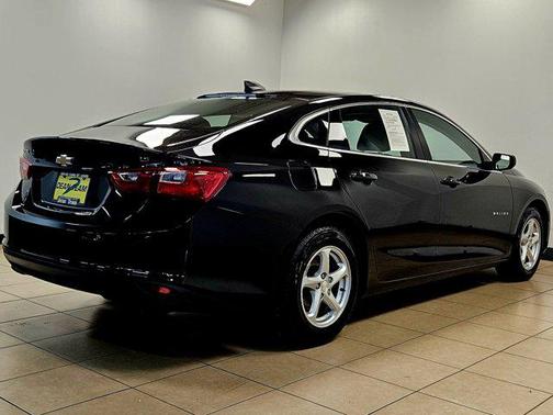 2016 Chevrolet Malibu LS