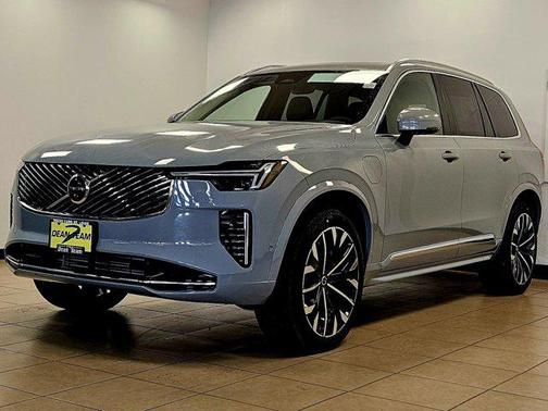 Vapour Grey Metallic 2026 Volvo XC90 Plug-In Hybrid Plus, T8 AWD, Electric/Gasoline, Bright, 7 Seats