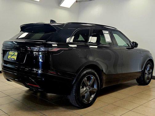 2025 Land Rover Range Rover Velar P250 SE R-Dynamic