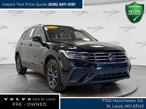 Deep Black Pearl 2023 Volkswagen Tiguan 2.0T SE 4MOTION