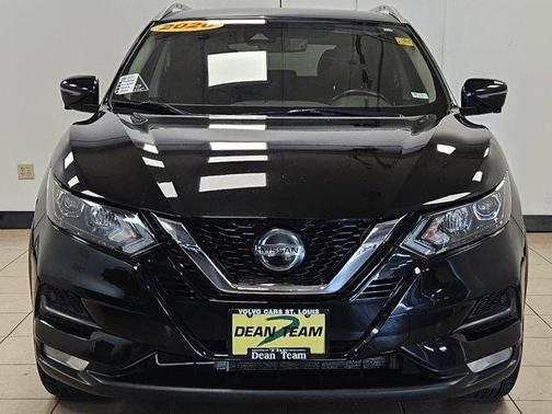 2020 Nissan Rogue Sport SV