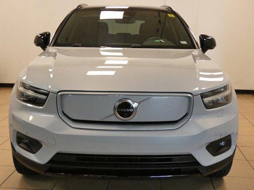 2021 Volvo XC40 Recharge Pure Electric P8
