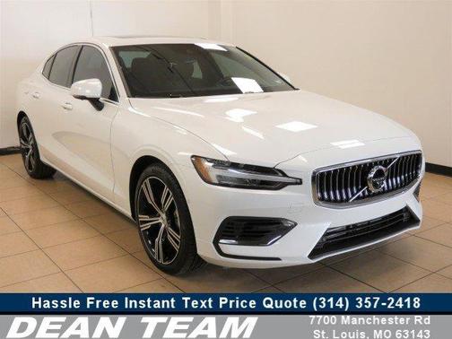 Photo 1 of 55 of 2022 Volvo S60 Recharge Plug-In Hybrid T8 Inscription Extended Range