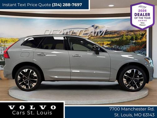 Vapour Grey Metallic 2026 Volvo XC60 B5 Plus