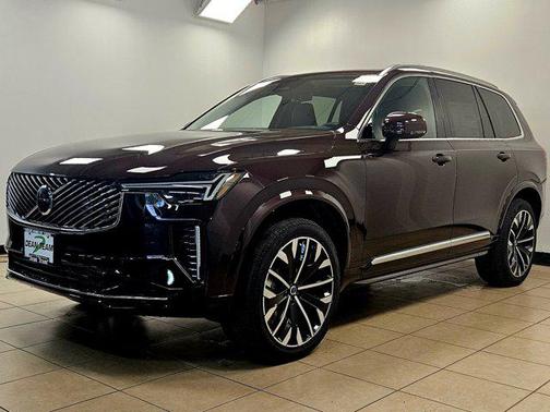 2026 Volvo XC90 B5 Core