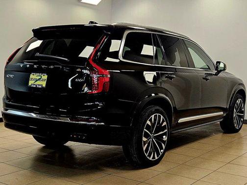 2026 Volvo XC90 Ultra, B6 AWD Gas (mild hybrid), Gasoline, Bright, 7 Seats