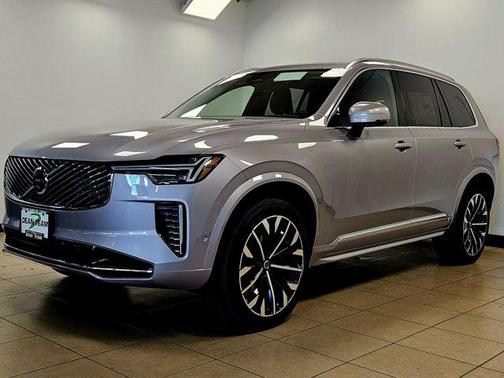 2026 Volvo XC90 B5 Plus 7-Seater