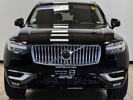 2025 Volvo XC90 B6 Plus 7-Seater