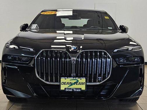 2024 BMW 740 i xDrive