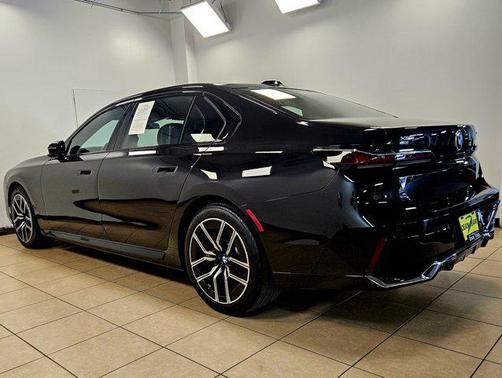 2024 BMW 740 i xDrive