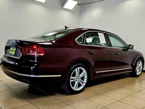 2012 Volkswagen Passat 2.0 TDI SEL Premium