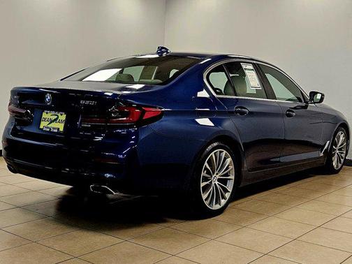 2022 BMW 530 i xDrive
