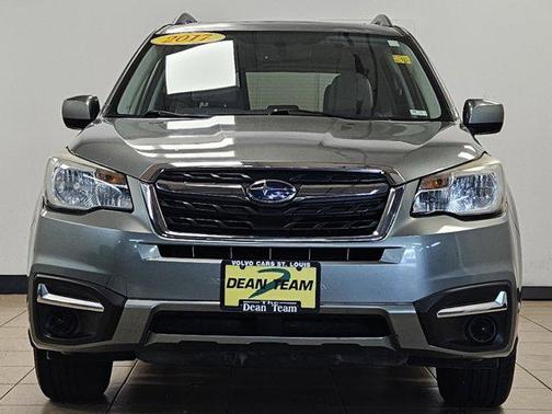 Jasmine Green Metallic 2017 Subaru Forester 2.5i Premium