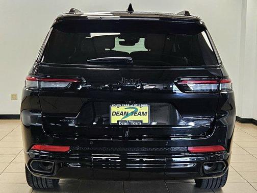 2023 Jeep Grand Cherokee L Summit Reserve