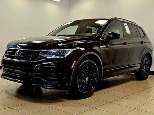 2022 Volkswagen Tiguan 2.0T SE R-Line Black 4MOTION
