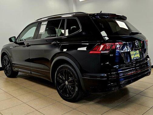 2022 Volkswagen Tiguan 2.0T SE R-Line Black 4MOTION