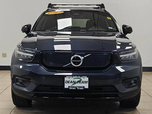 2022 Volvo XC40 Recharge Pure Electric P8 Twin Plus