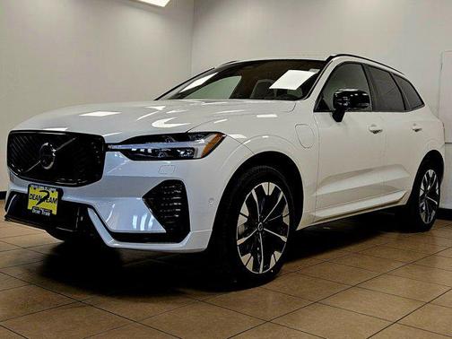 2026 Volvo XC60 Plug-In Hybrid T8 Plus