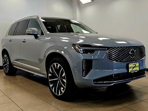 2026 Volvo XC90 B6 Plus 6-Seater