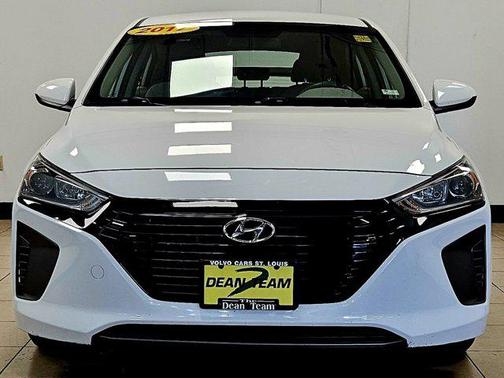 2017 Hyundai IONIQ Hybrid Blue