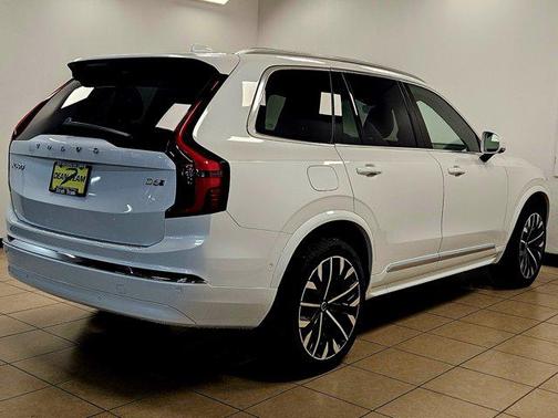 2026 Volvo XC90 B6 Plus 7-Seater