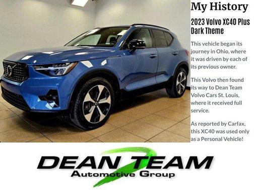 2023 Volvo XC40 B5 Plus Dark Theme
