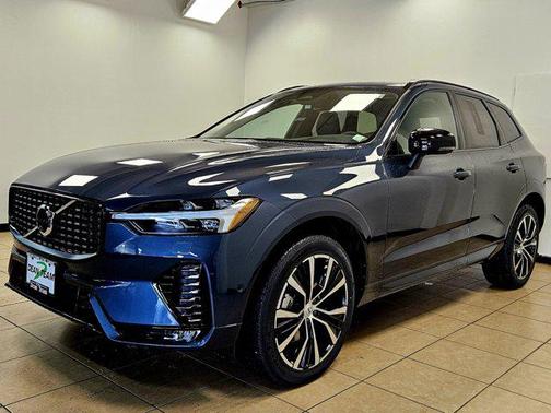 2025 Volvo XC60 Plus