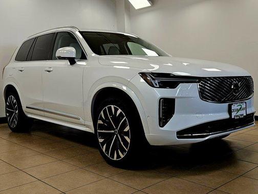 2026 Volvo XC90 B6 Ultra 7-Seater