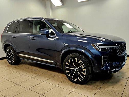 2025 Volvo XC90 Plug-In Hybrid T8 Plus 7-Seater