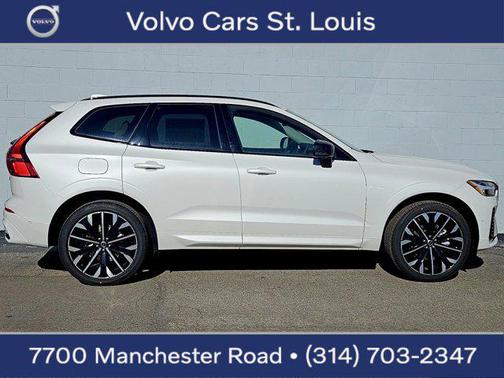 2026 Volvo XC60 B5 Ultra