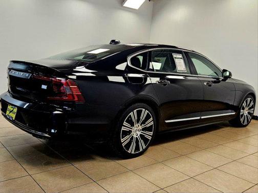 2021 Volvo S90 T8 Inscription