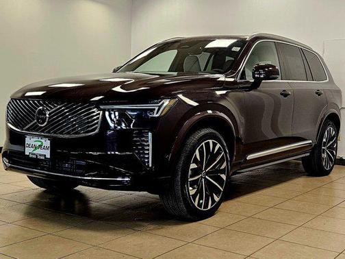 2026 Volvo XC90 B6 Plus 7-Seater