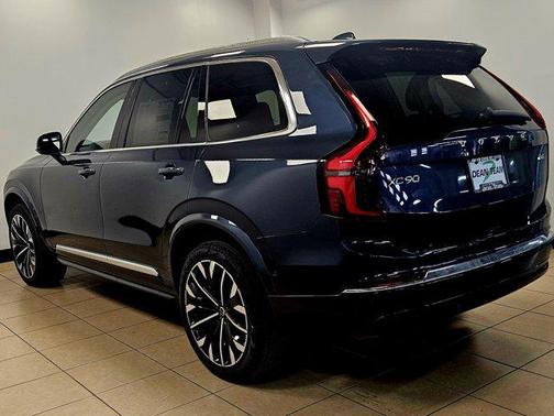 2026 Volvo XC90 B6 Ultra 7-Seater