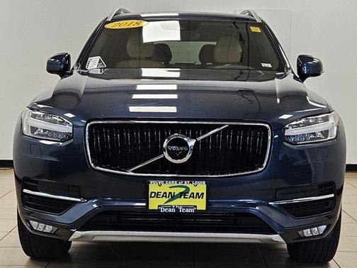 2018 Volvo XC90 T6 Momentum
