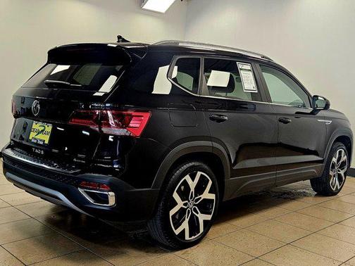 2022 Volkswagen Taos 1.5T SEL